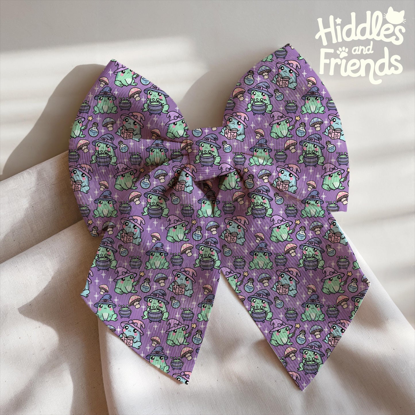 Witchy Frog Seamless Pattern